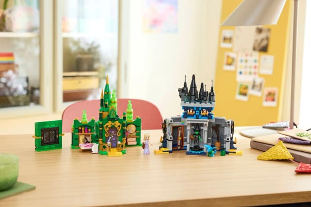 Emerald City & Kiamo Ko Castle - Image 1
