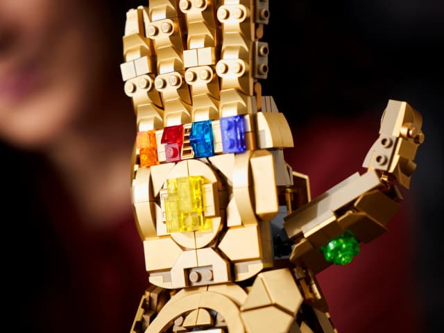 Infinity Gauntlet - Image 16
