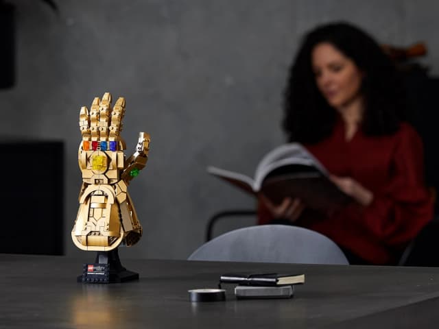 Infinity Gauntlet - Image 6