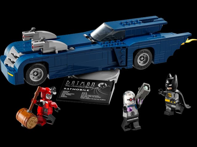 Batman™ with the Batmobile™ vs. Harley Quinn™ and Mr. Freeze™ - Image 3