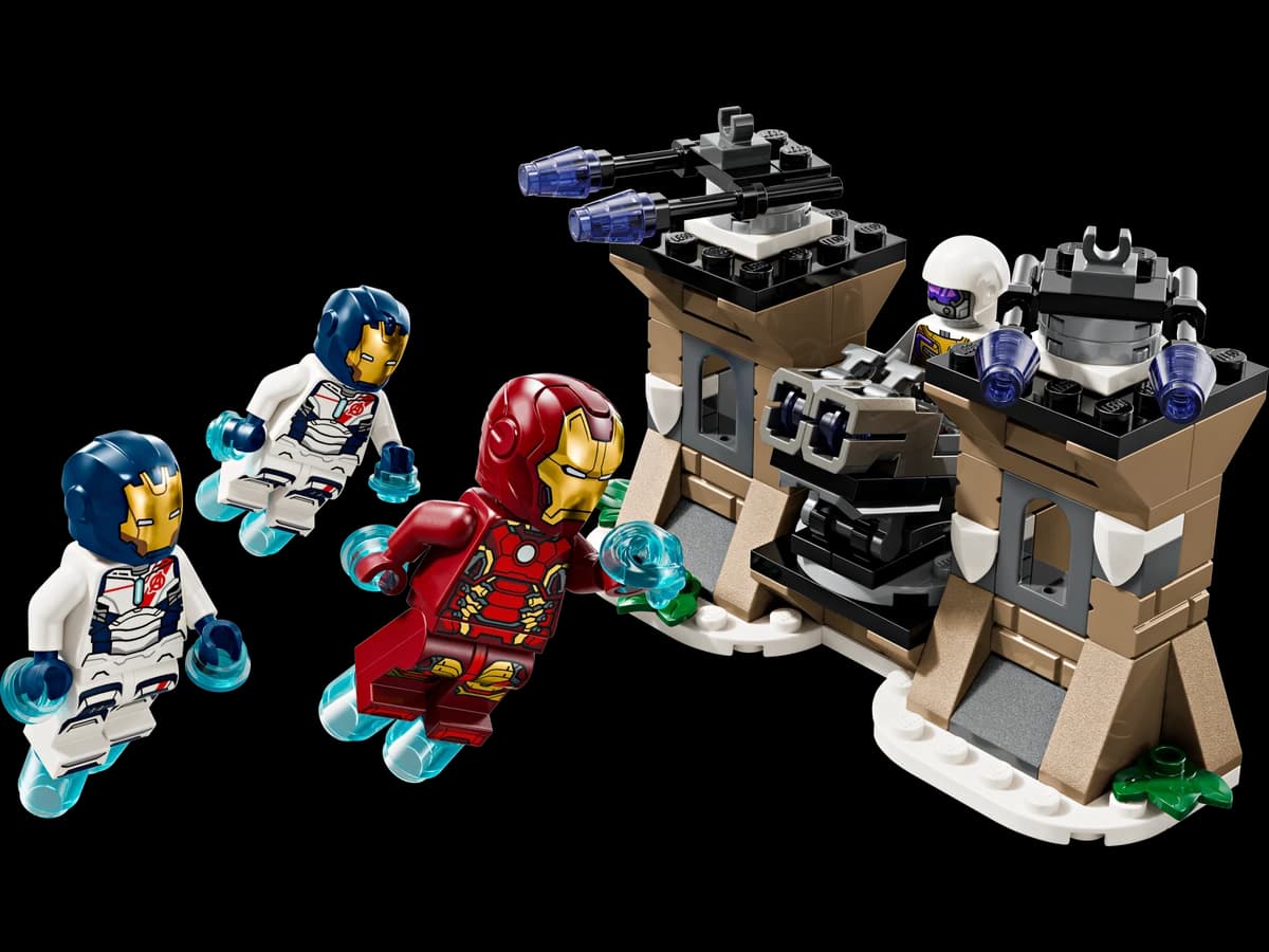 Iron Man & Iron Legion vs. Hydra Soldier