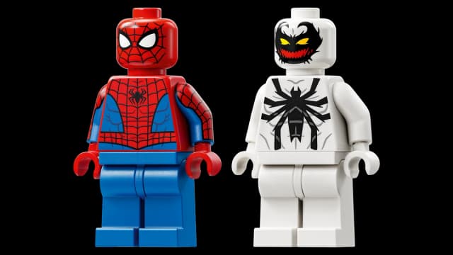 Spider-Man Mech vs. Anti-Venom - Image 1
