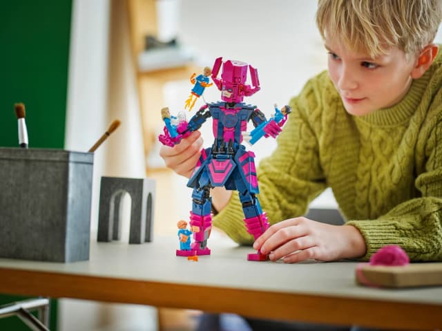 Fantastic Four vs. Galactus Construction Figure - Image 7