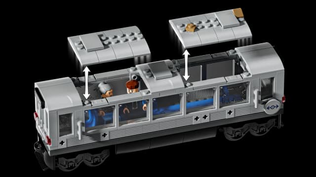Spider-Man vs. Doc Ock Subway Train Scene - Image 5
