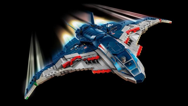 Avengers: Age of Ultron Quinjet - Image 12