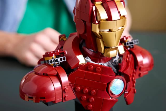 Iron Man MK4 Bust - Image 7