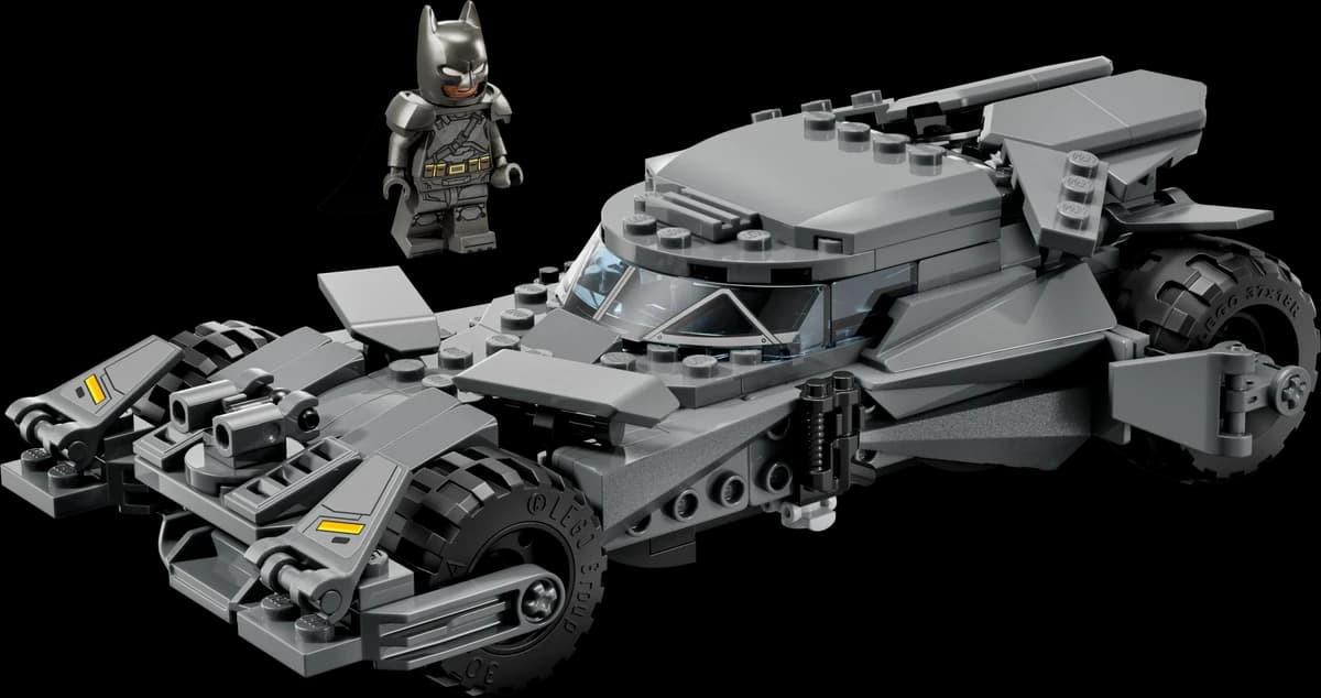 Batman v Superman™ Batmobile™