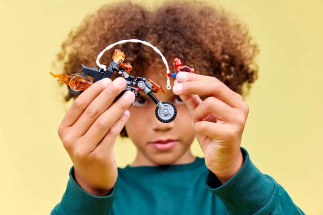 Spider-Man vs. Ghost Rider Motorcycle - Image 6