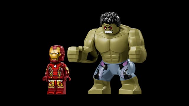 Epic Battle: Hulkbuster vs. The Hulk - Image 8