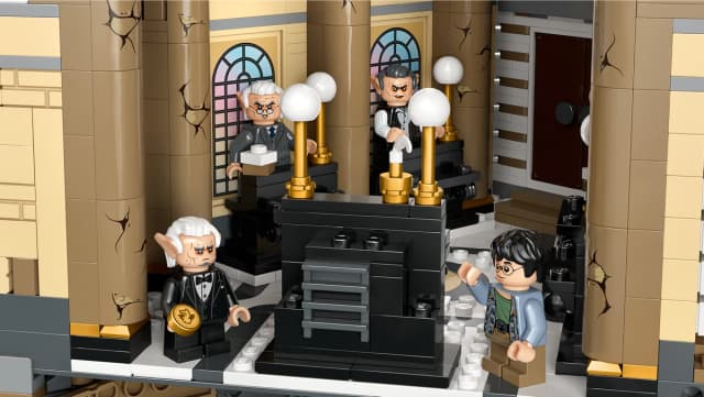 Gringotts™ Wizarding Bank – Collectors' Edition - Image 13
