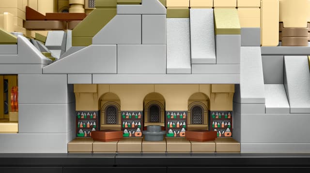 Hogwarts™ Castle and Grounds - Image 12