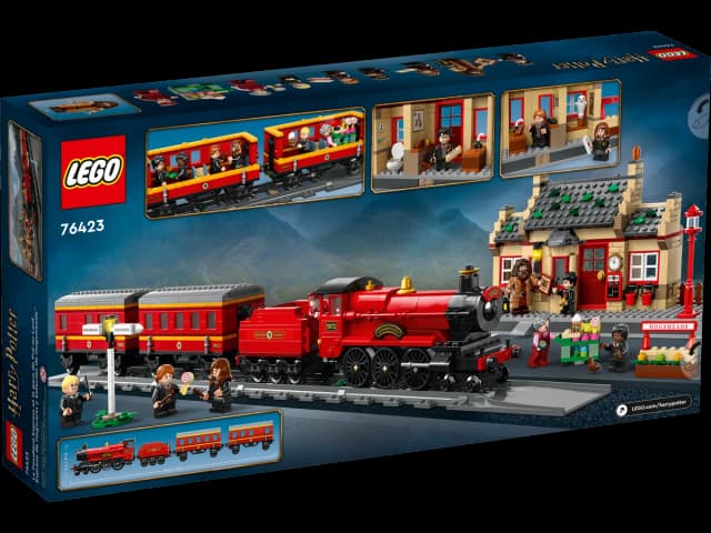Hogwarts Express ™ Train Set with Hogsmeade Station™ - Image 5