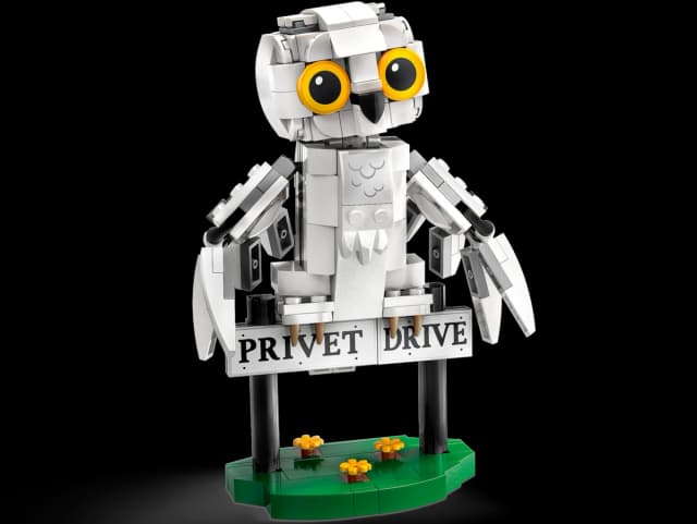 Hedwig™ at 4 Privet Drive - Image 4