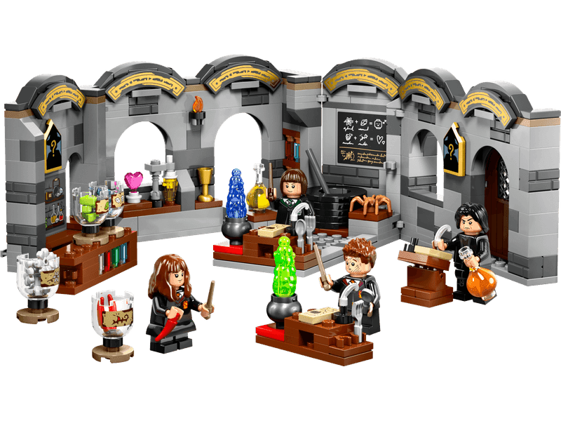 Hogwarts™ Castle: Potions Class