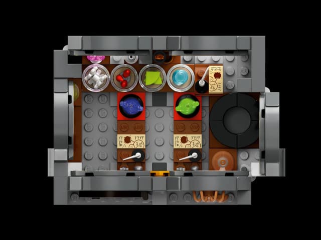 Hogwarts™ Castle: Potions Class - Image 6