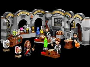 Hogwarts™ Castle: Potions Class