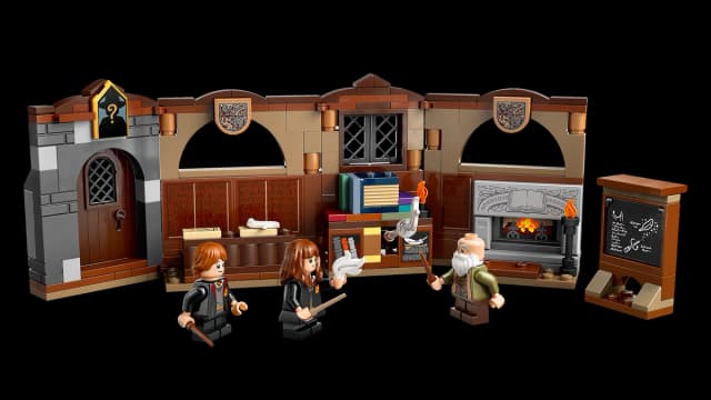Hogwarts™ Castle: Charms Class - Image 4