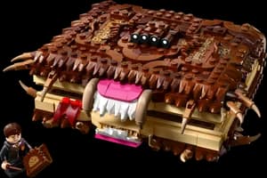 Chomping Monster Book of Monsters