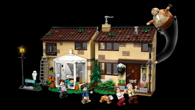 Privet Drive: Aunt Marge's Visit - Image 4