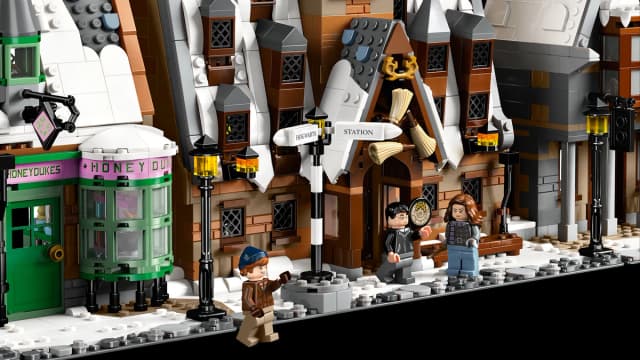Hogsmeade™ Village – Collectors' Edition - Image 13