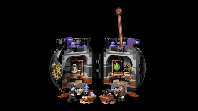 Cauldron: Secret Potions Classroom - Image 10