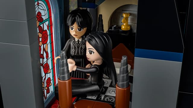 Morticia's Cottage - Image 13