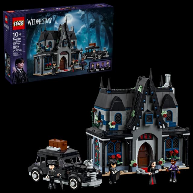 Morticia's Cottage - Image 5