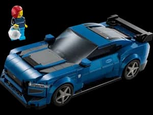 Ford Mustang Dark Horse Sports Car