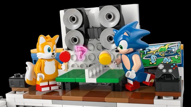 Team Sonic Command Truck - Image 10