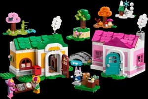 Creative Houses: Seasons of Fun