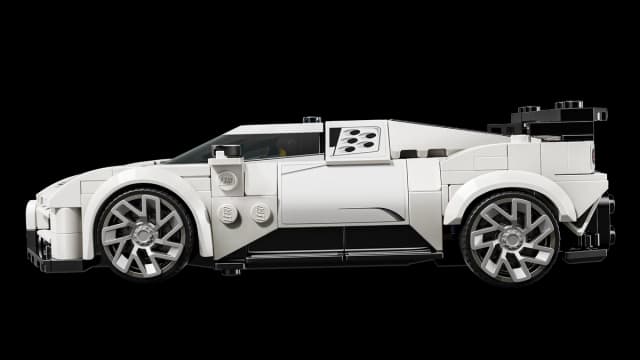Bugatti Centodieci Hyper Sports Car - Image 3