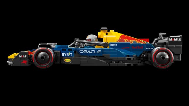 Oracle Red Bull Racing RB20 F1® Race Car - Image 4