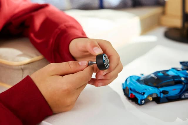 Bugatti Vision GT Hyper Sports Car - Image 4